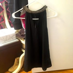 GORGEOUS WHITE HOUSE BLACK MARKET TOP!!!🤩🖤